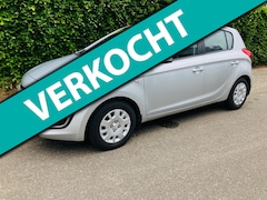 Hyundai i20 - 1.4i i-Motion Automaat