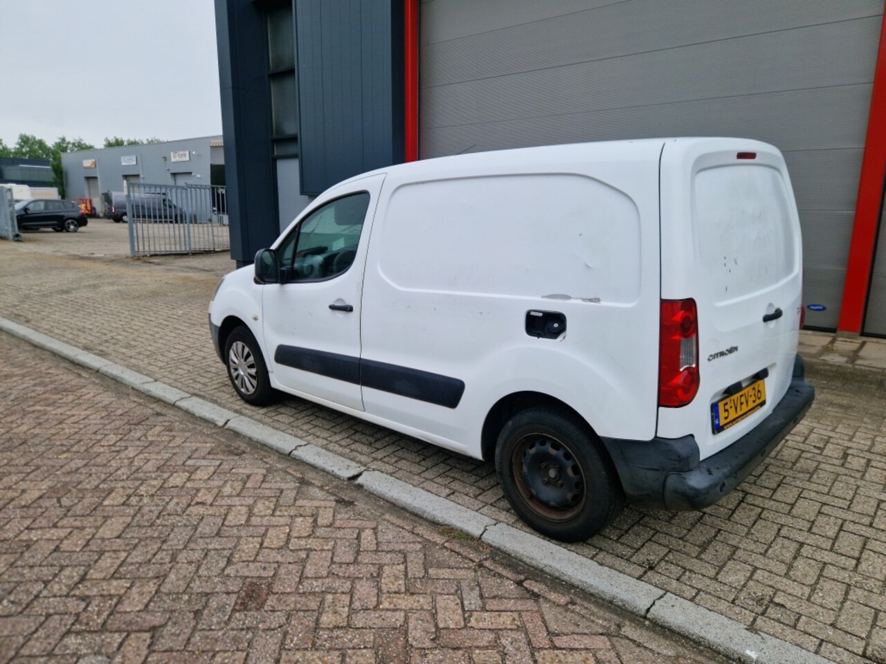 Citroën Berlingo - 1.6 HDI 3 zitter apk airco - AutoWereld.nl