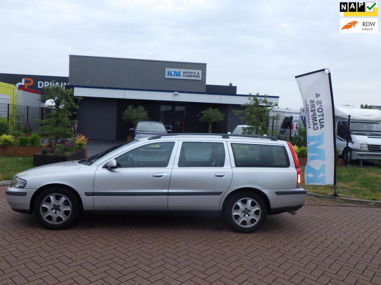 Volvo V70 - 2.3 T-5 mooie youngtimer inruil mog automaat - AutoWereld.nl