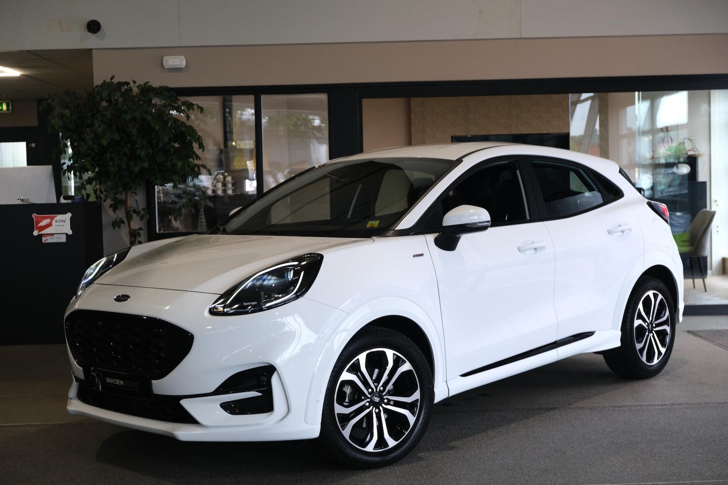 Ford Puma - 1.0 EcoBoost Hybrid ST-Line Navi Led Cruise - AutoWereld.nl