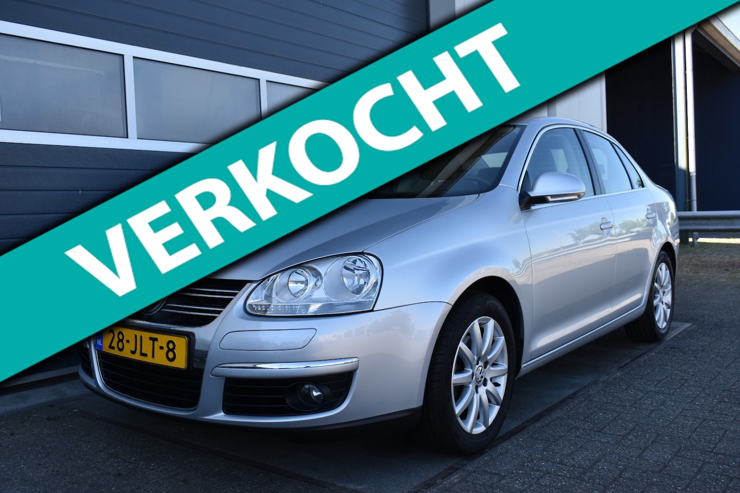 Volkswagen Jetta - 1.4 TSI Comfortline weinig km. - AutoWereld.nl