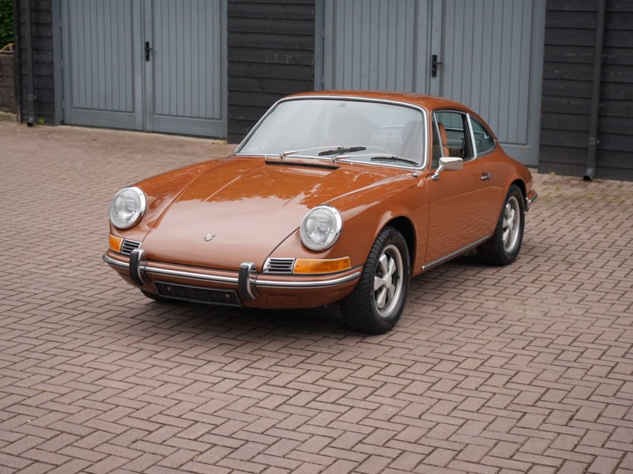 Porsche 911 - 911T 2.4 Coupe - AutoWereld.nl