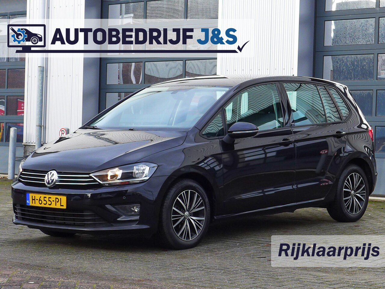 Volkswagen Golf Sportsvan - 1.4 TSI Highline Automaat Rijklaarprijs! | 12 Maanden Garantie | Onderhoudsbeurt | Nieuwe - AutoWereld.nl