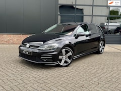 Volkswagen Golf - 1.4 TSI Highline R-Line Navi/Led/Virt/18inch