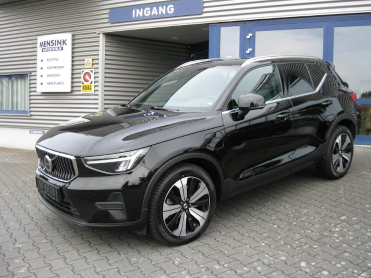 Volvo XC40 - T4 Plug-In Hybrid 211pk Aut Core Bright - AutoWereld.nl