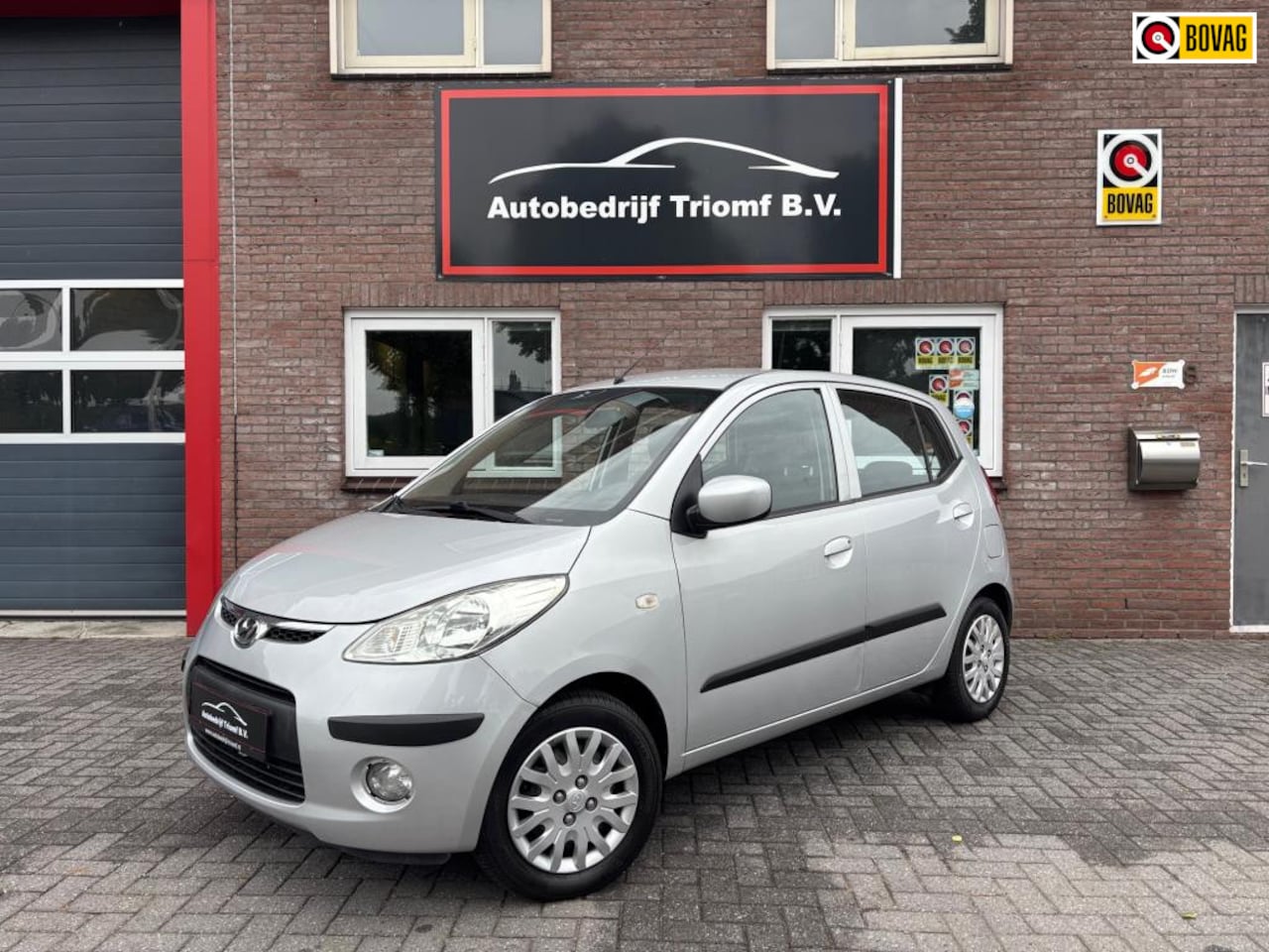 Hyundai i10 - AUTOMAAT - AIRCO - PARKEERSENSOREN..!! - AutoWereld.nl