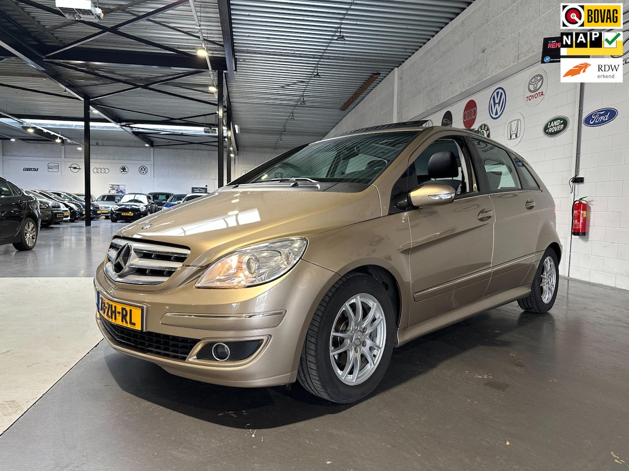 Mercedes-Benz B-klasse - Mercedes-B-klasse 170/Dealer onderhouden/Dak/Apk nw - AutoWereld.nl