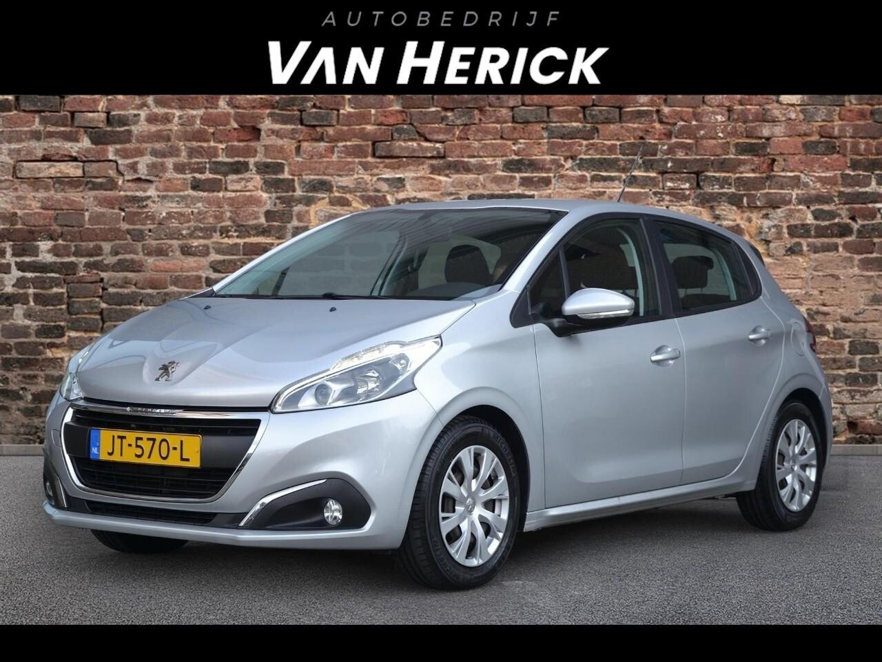 Peugeot 208 - 1.2 PureTech Blue Lion | Navi | Airco | Cruise - AutoWereld.nl