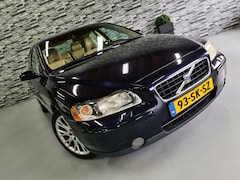 Volvo S60 - 2.4 D5 Edition II *Automaat*Navi*Leder*PDC*Xenon
