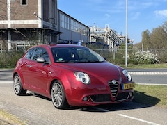 Alfa Romeo MiTo - 1.3 JTDm ECO Distinctive | Lederen bekleding | Automatische Airco | LM Velgen | Cruise Con