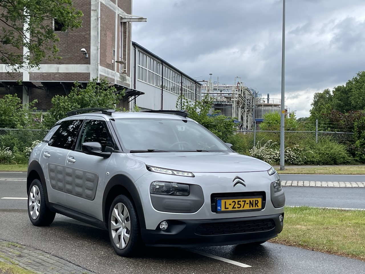 Citroën C4 Cactus - 1.2 VTi Business NAV Cruise Control APK 5-2026 - AutoWereld.nl