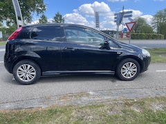Fiat Grande Punto - 1.3 M-Jet Actual | Lees tekst
