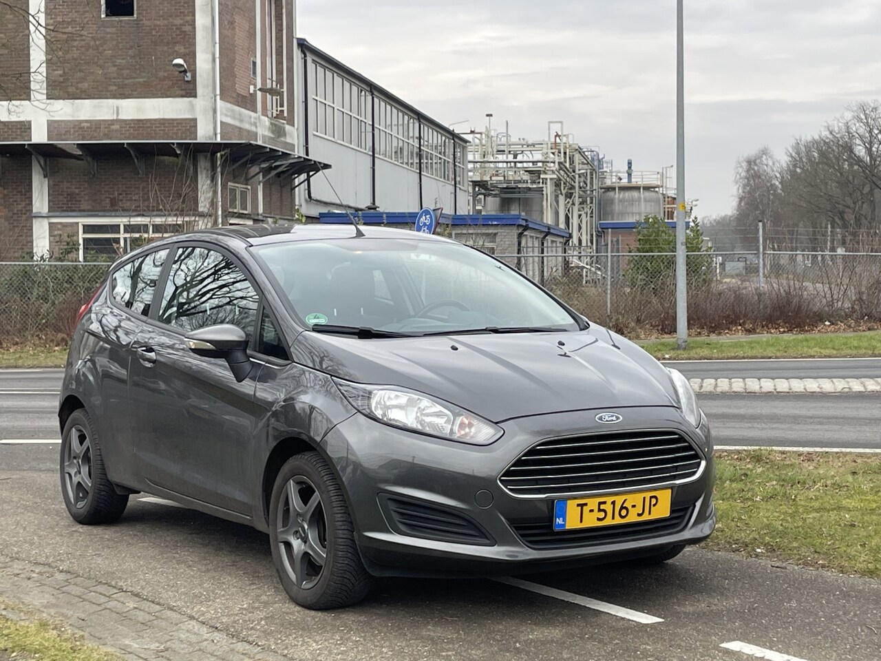 Ford Fiesta - 1.25 | Airco | 82 PK | LM Velgen - AutoWereld.nl