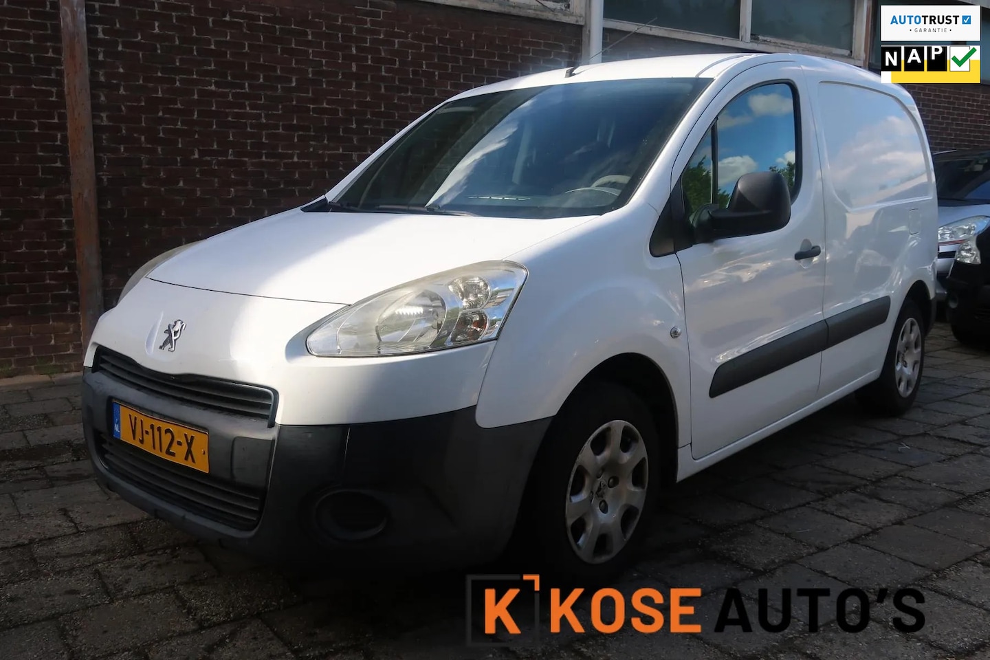 Peugeot Partner - 120 1.6 e-HDI L1 XT Profit +, Automaat, Trekhaak, Dubbele achterdeur, schuifdeur - AutoWereld.nl