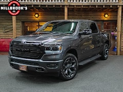 Dodge Ram 1500 - 5.7 V8 4x4 Laramie Night, panoramadak, 360 graden camera, 1e eigenaar