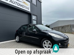 Peugeot 207 - 1.4 VTi Style | 5 Deurs | Cruise Control | Airco | Elec ramen | LM Velgen | NAP | APK t/m