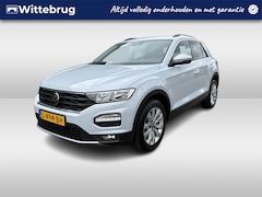 Volkswagen T-Roc - 1.0 TSI Style / Metallic/ Clima/ Navi/ Do Glas/ Parkeersensoren / 17 lmv