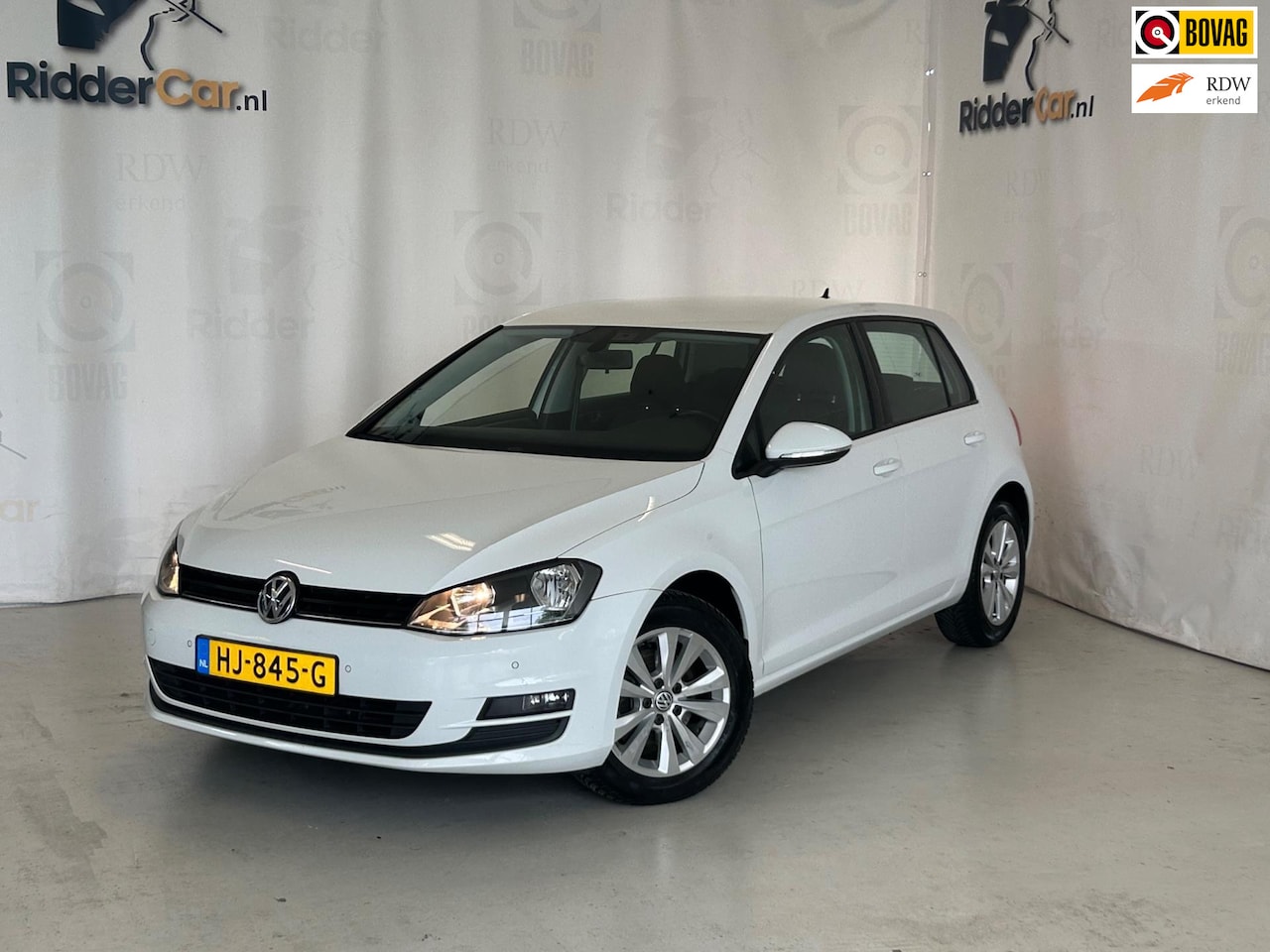 Volkswagen Golf - 1.6 TDI Comfortline|GARANTIE|AUTOMAAT|NAVI|CRUISE|VELGEN|PARK SENS - AutoWereld.nl
