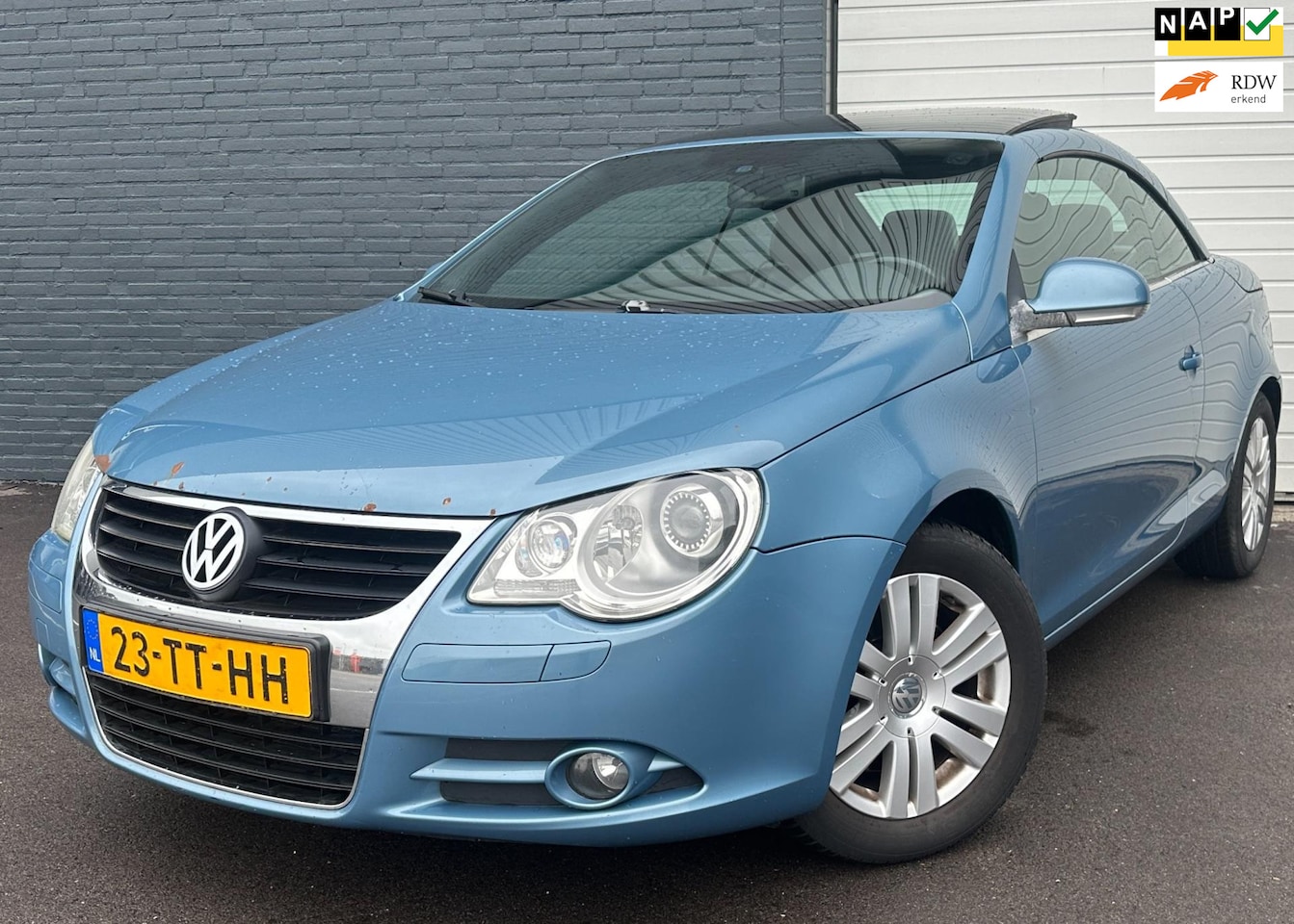 Volkswagen Eos - 2.0 TDI AIRCO/CRUISE/XENON/STOELVERWARMING - AutoWereld.nl