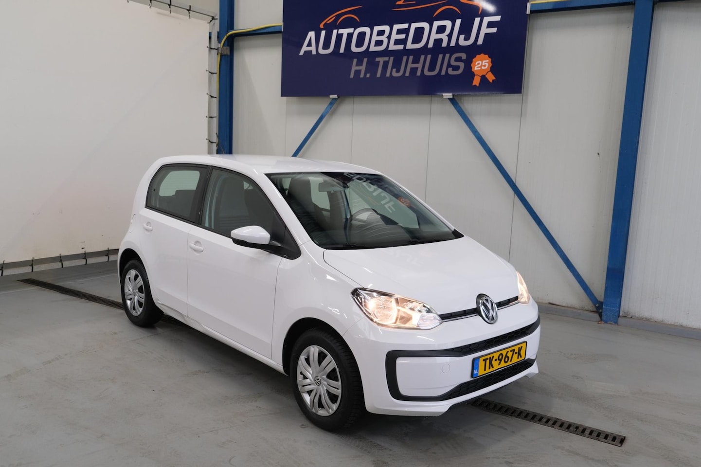 Volkswagen Up! - 1.0 BMT move up! - N.A.P. Airco. - AutoWereld.nl