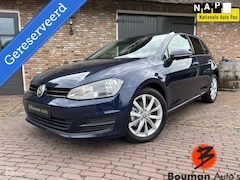 Volkswagen Golf - 1.2 TSI Trendline