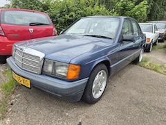 Mercedes-Benz 190-serie - 1.8 E Basic, Stuurbekr, Schuurvondst