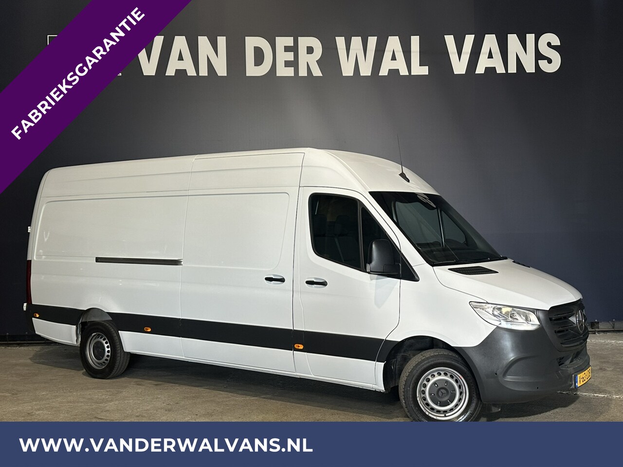 Mercedes-Benz Sprinter - 317 CDI 170pk L3H2 Fabrieksgarantie Euro6 Airco | Camera | Apple Carplay | Cruisecontrol A - AutoWereld.nl