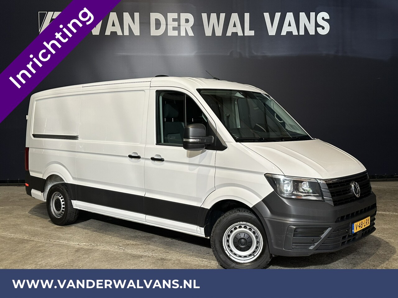 Volkswagen Crafter - 2.0 TDI 140 pk L3H2 L2H1 Inrichting Euro6 Airco | Camera | Apple Carplay | Andoid Auto 300 - AutoWereld.nl