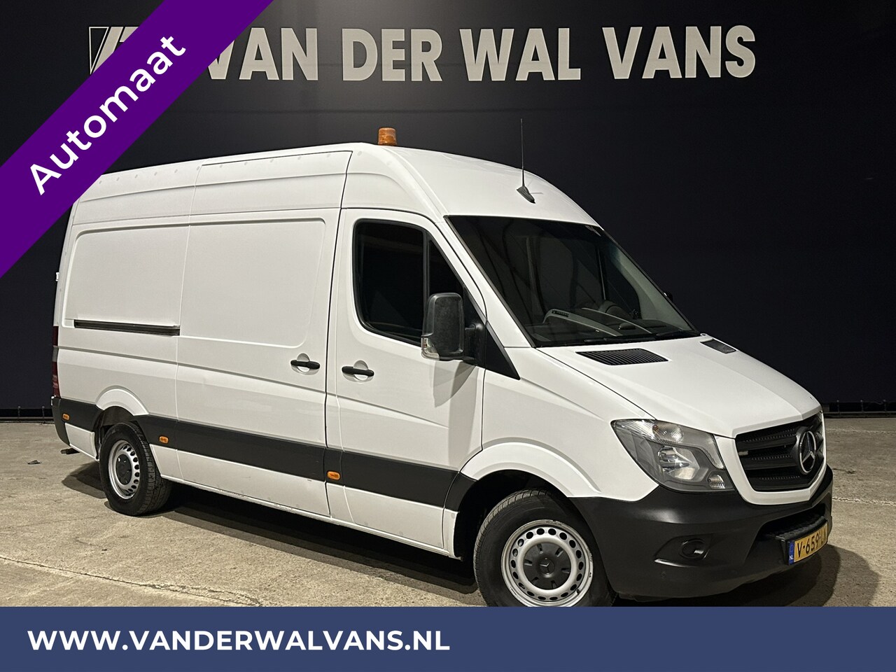 Mercedes-Benz Sprinter - 316 CDI 163 pk Automaat L2H2 inrichting Euro6 Airco | Omvormer | 2800kg Trekhaak | Camera - AutoWereld.nl