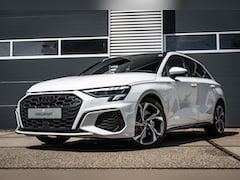 Audi A3 Sportback - 45 TFSI e S edition Competition |Panorama dak |RS zetels | Camera