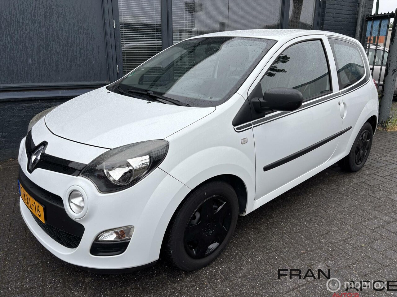 Renault Twingo - 1.2i 16V Collection Airco USB Bl.Tooth Elek.ramen CV - AutoWereld.nl