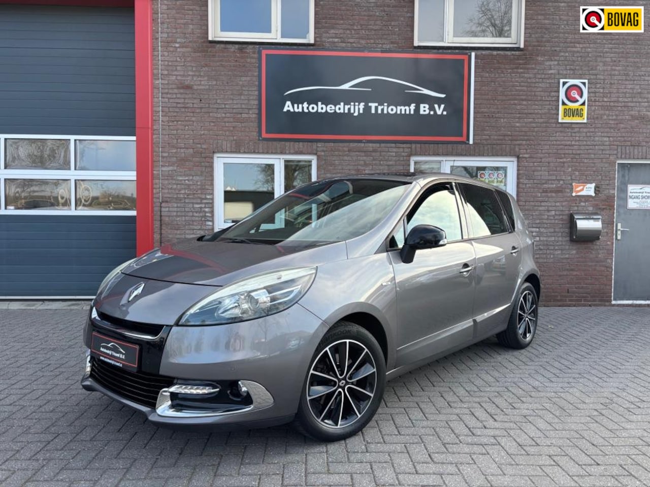 Renault Scénic - - AUTOMAAT - 2.0 Bose..!!!! - AutoWereld.nl