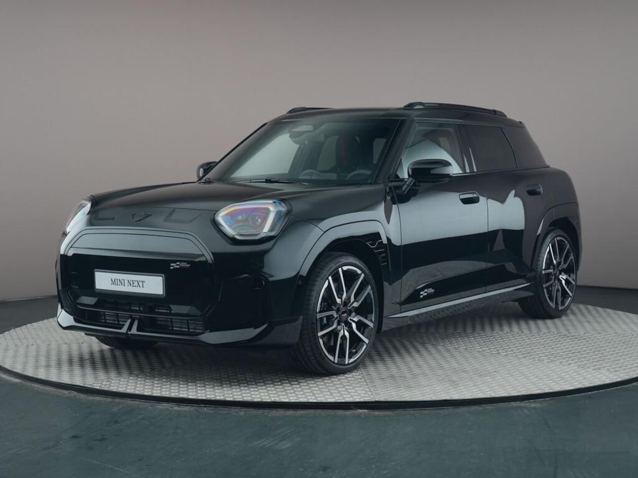 MINI Aceman - E John Cooper Works M - AutoWereld.nl