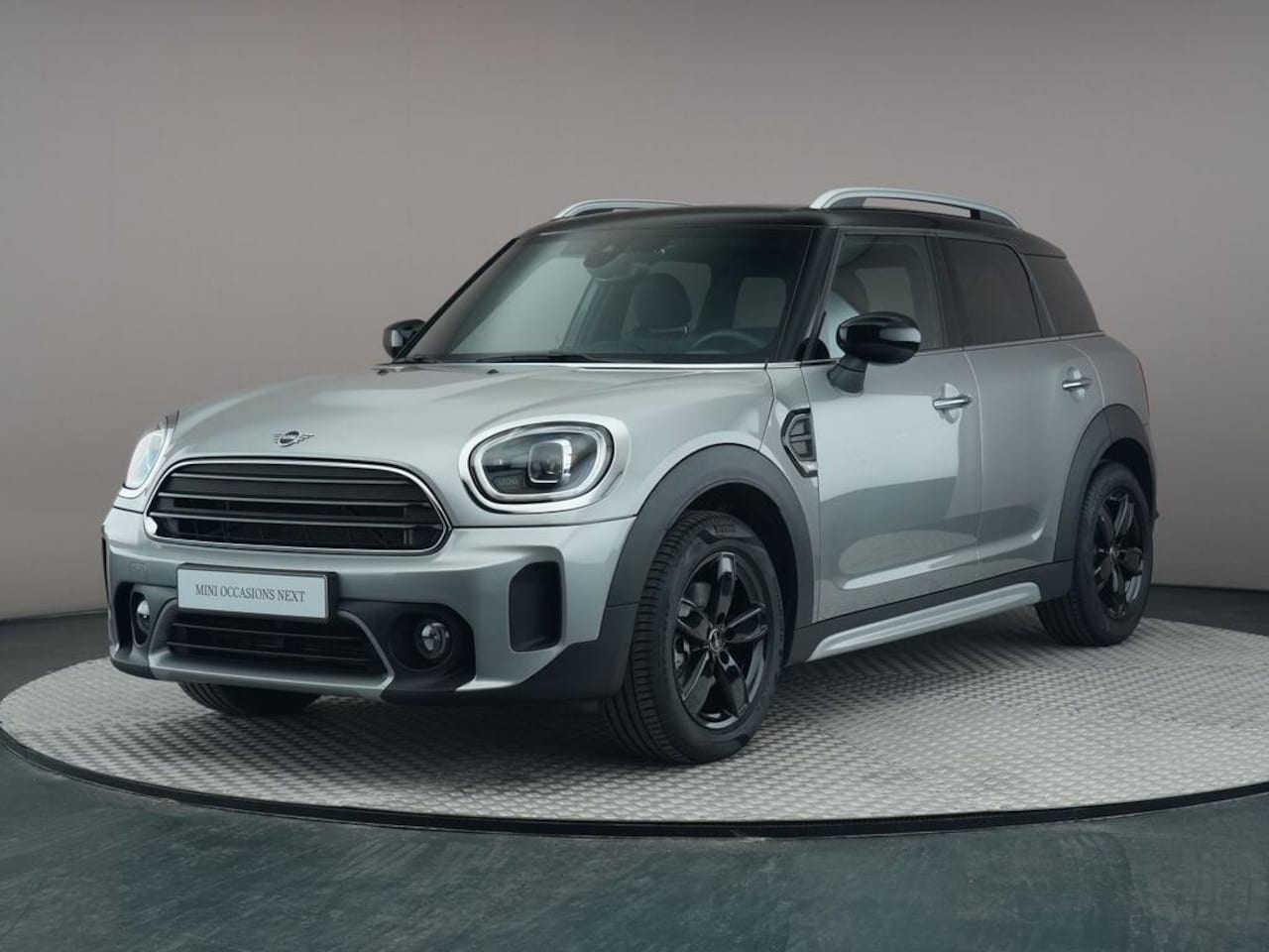 MINI Countryman - 1.5 Cooper Business Edition 1.5 Cooper Business Edition - AutoWereld.nl