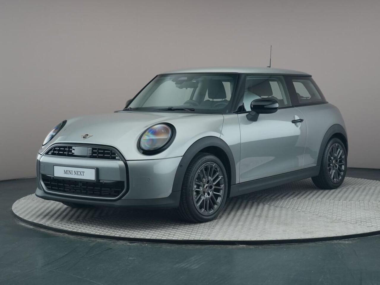 MINI Cooper - 1.5 C Essential XS - AutoWereld.nl