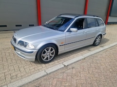 BMW 3-serie Touring - 320i Exe automaat rijdt top