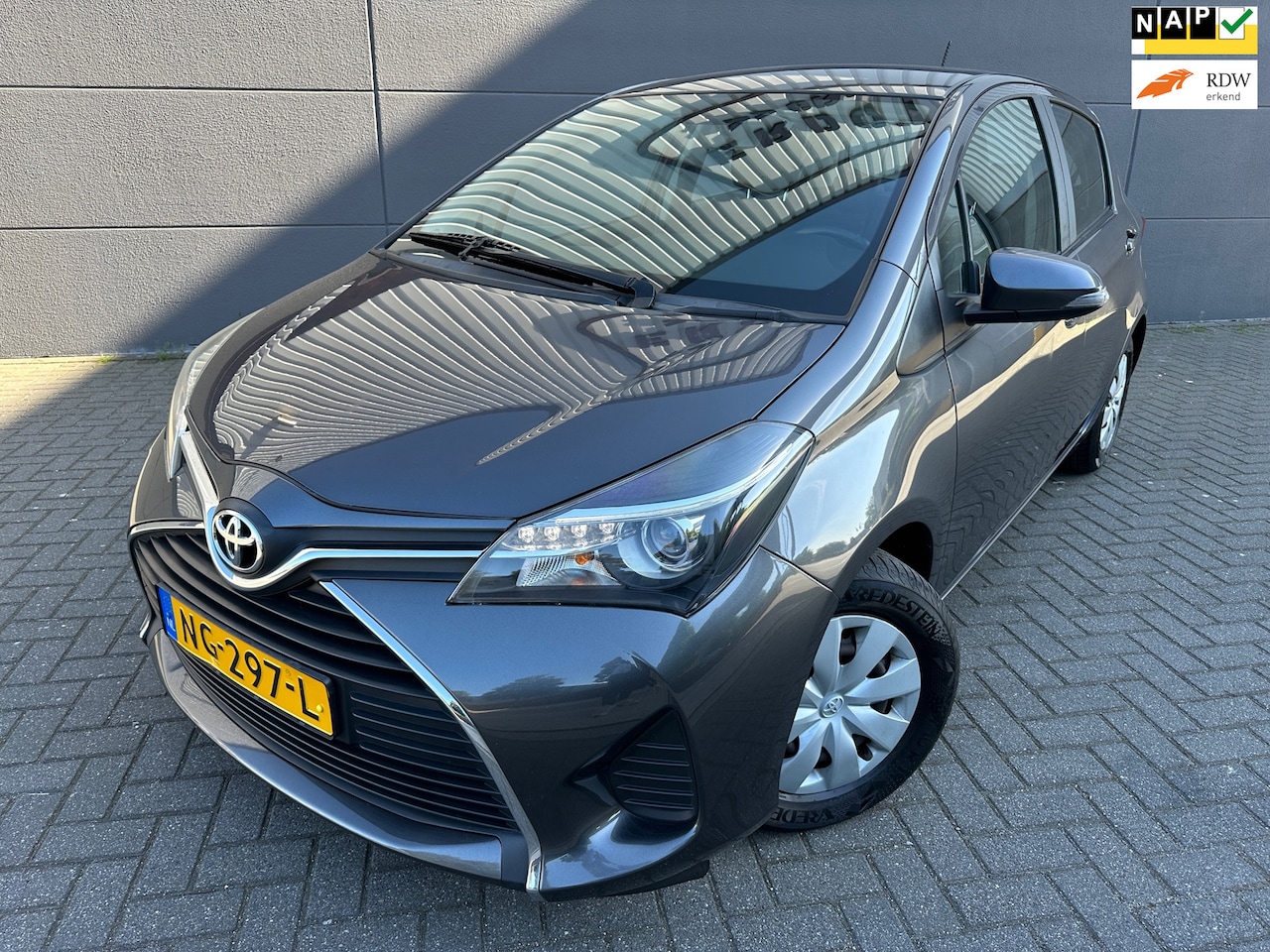 Toyota Yaris - 1.0 VVT-i Aspiration*NEW APK*CAMERA*NL AUTO*ELKT-RAAM - AutoWereld.nl