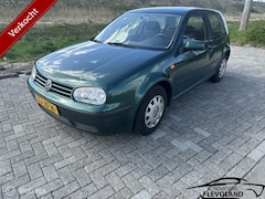 Volkswagen Golf - 1.4-16V