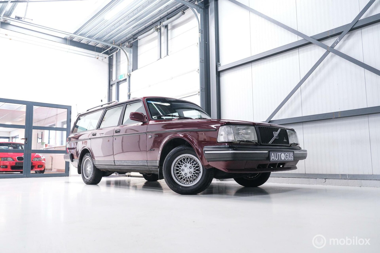 Volvo 240 - 2.3i GLE | 7 persoons | Airco | Cruise | unieke auto | NL auto | Schuifdak | - AutoWereld.nl