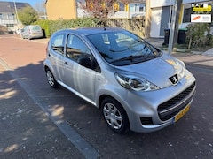 Peugeot 107 - Eerste eigenaar / 112.000 NAP / 5 deurs / Leuke auto