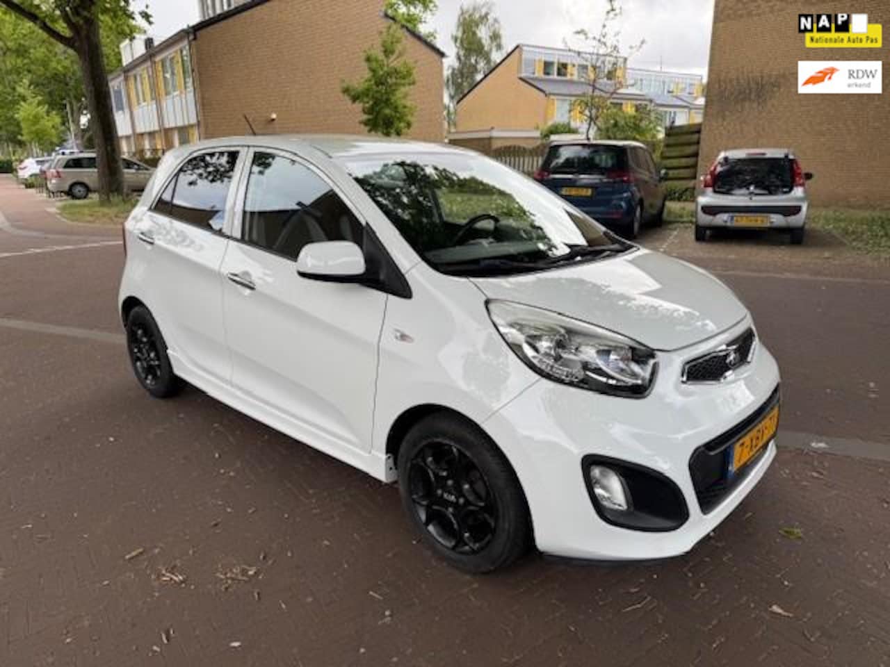 Kia Picanto - Eerste eigenaar / 58.000 NAP / Airco / Leuke auto - AutoWereld.nl