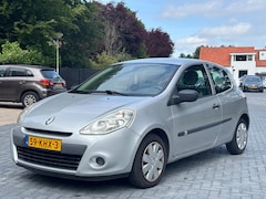 Renault Clio - 1.2 Special Line/Aurco/Navi/NAP/Trekhaak