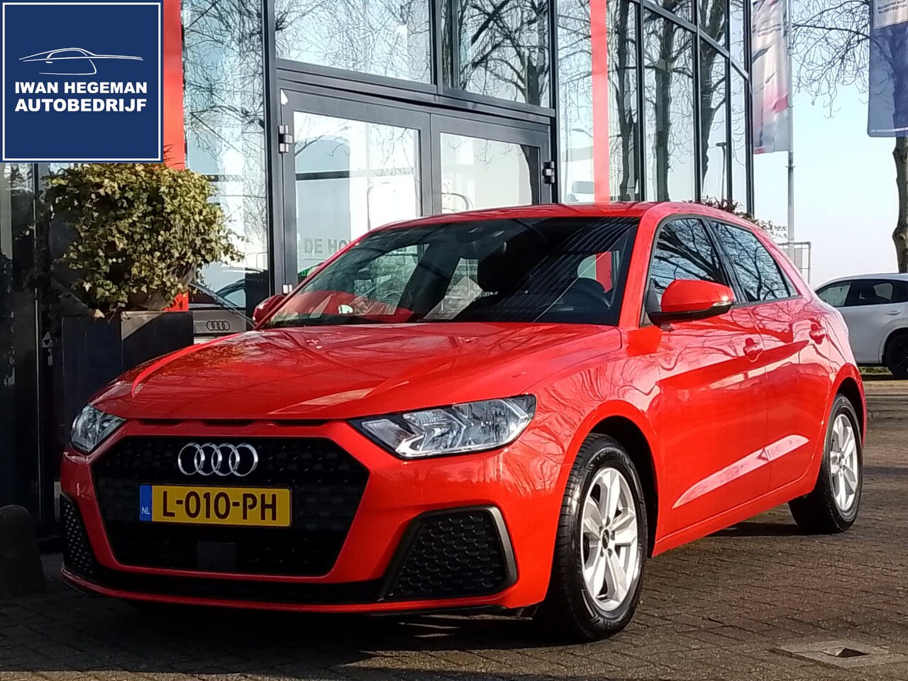 Audi A1 Sportback - 25 TFSI Pro Line | Airco | Navi via Smartphone | Apple Carplay | LM Velgen | Electr. ramen - AutoWereld.nl