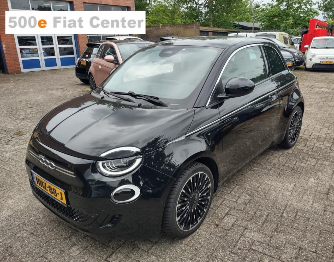 Fiat 500 - E-3+1-PanoDak-42KW-met 2000 korting - AutoWereld.nl