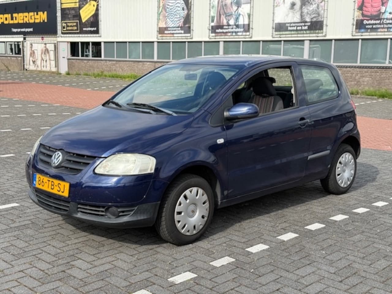 Volkswagen Fox - 1.4 Benzine 75PK Elektr. Ramen GARANTIE - AutoWereld.nl