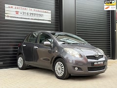 Toyota Yaris - 1.3 VVTi AUTOMAAT| NAP | Navi | Airco | Dealer Onderhouden
