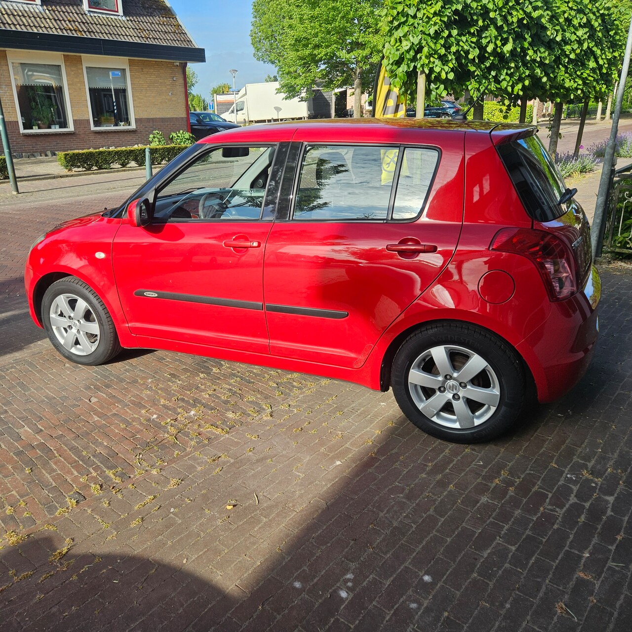 Suzuki Swift - 1.3 Shogun