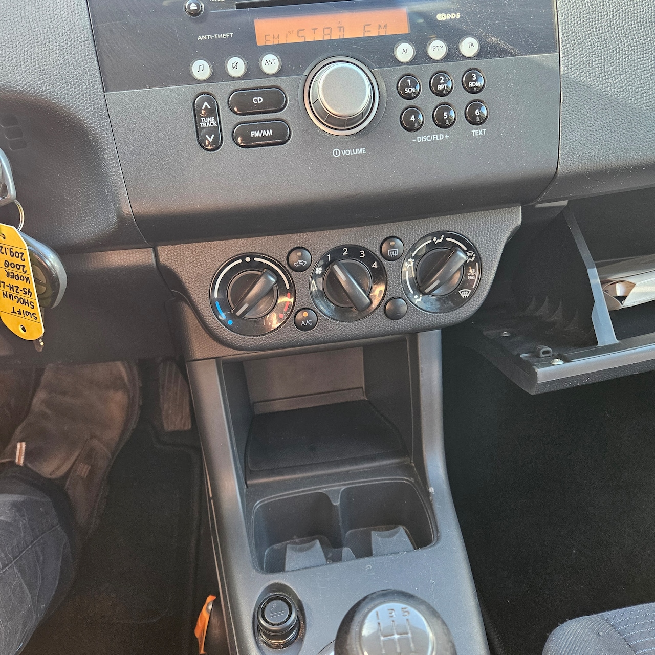 Suzuki Swift - 1.3 Shogun