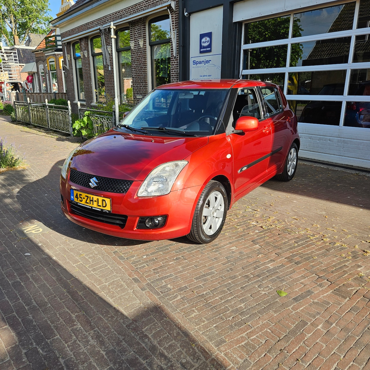 Suzuki Swift - 1.3 Shogun