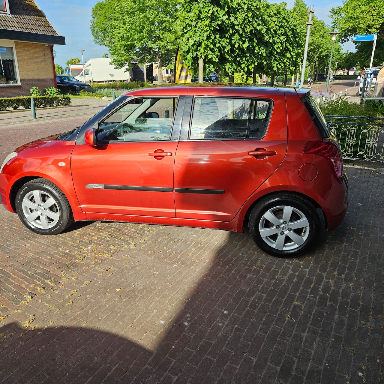 Suzuki Swift - 1.3 Shogun